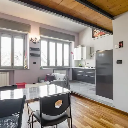 Apartment Luminoso Appartamentino In Centro Per 4 *